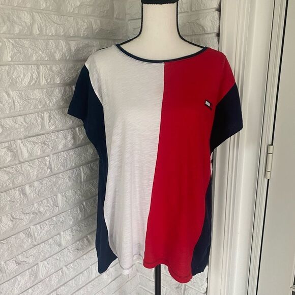 Tommy Hilfiger Oversized T-Shirt - Picture 1 of 6